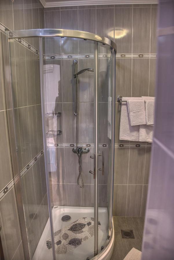 Guesthouse Victoria II Dubrovnik Exteriör bild