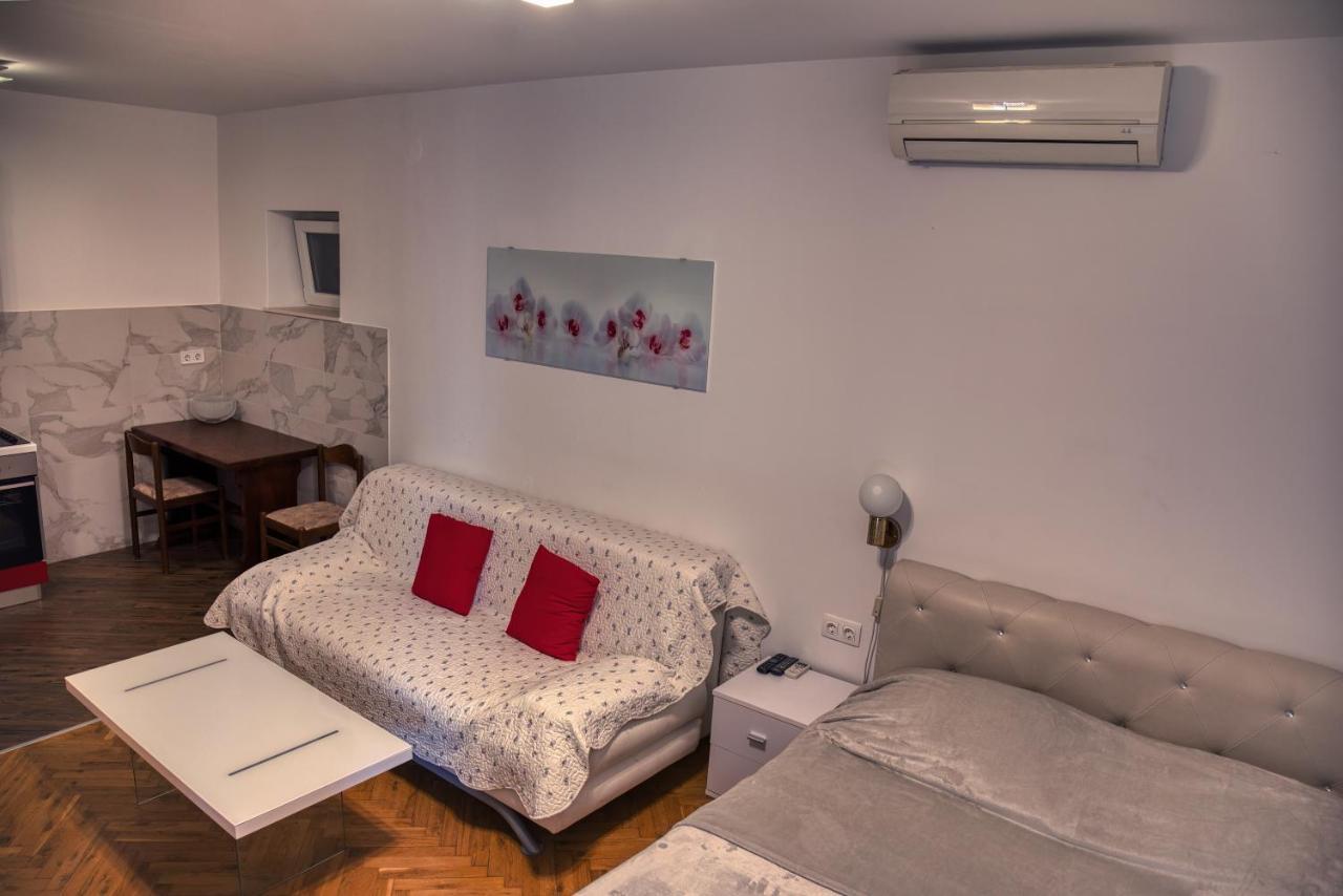 Guesthouse Victoria II Dubrovnik Exteriör bild